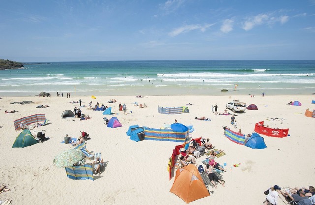 2 Bedroom Ground Floor Apartment At Yellow Sands