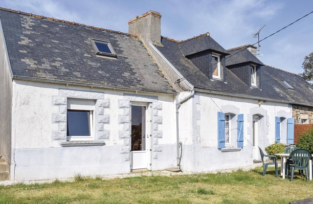 2 bedroom lovely home in Kerbors