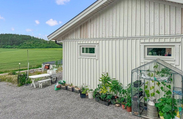 2 bedroom lovely home in Munkedal