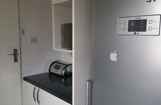 2 BEDROOMED SELF CATERING HOUSE