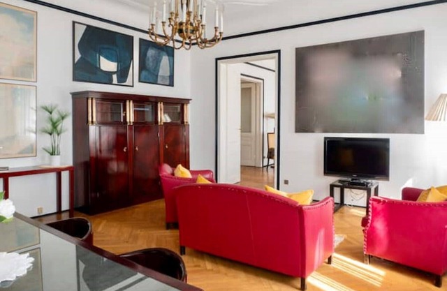 200sqm Art-Filled Apartment with Private Terrace