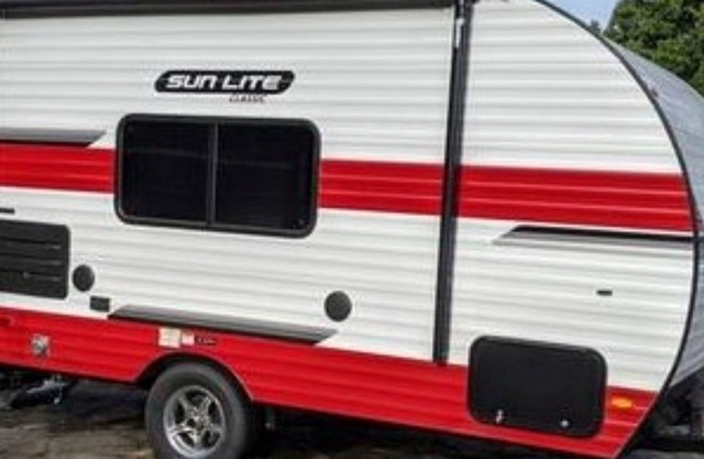 2020 Sunset Park 16 BH- Camper Trailer
