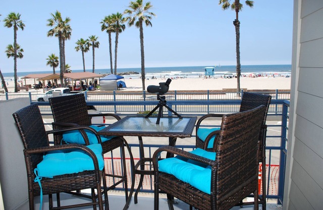 207A Fresh, Renovated and Steps from the Beach