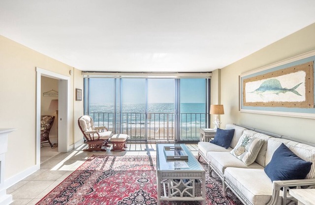 2BR/2BA oceanfront escape w/community pool