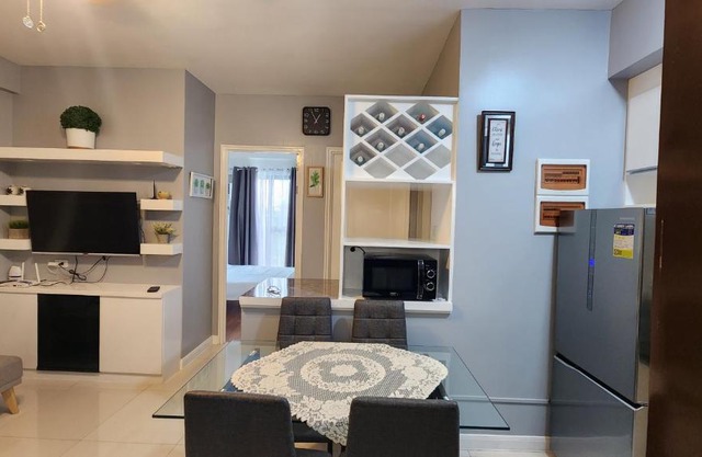2BR NORTHPOINT CONDO FREE Airport Pick Up for 3 nights stay or more