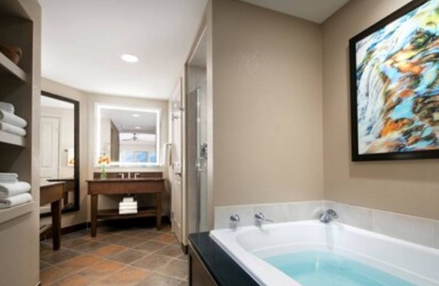 2BR Sheraton Lakeside Villas-Near World-Class Skiing in Vail Valley