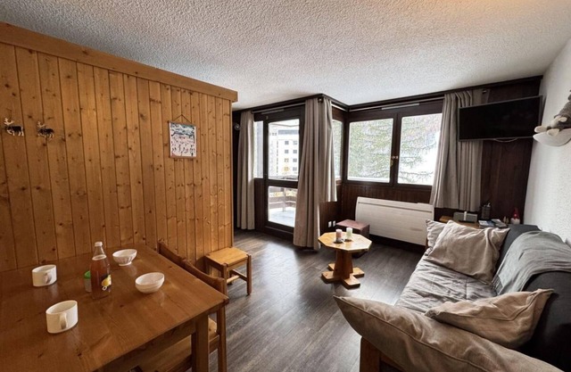 2nd floor, balcony, parking, tv, ski locker, 31m², Serre Chevalier