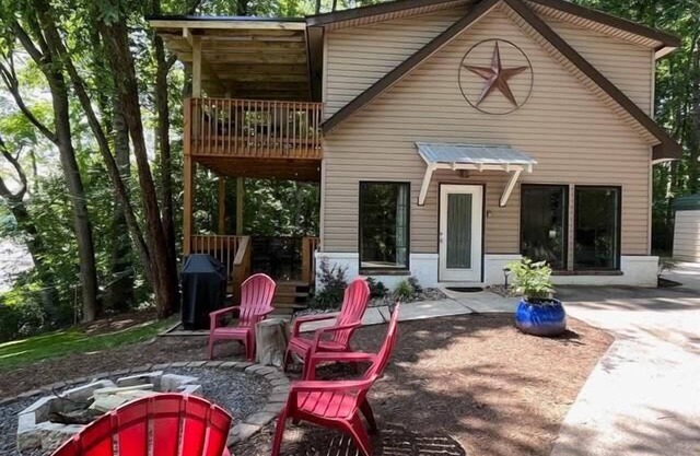 3-BDR Direct Waterfront Cottage