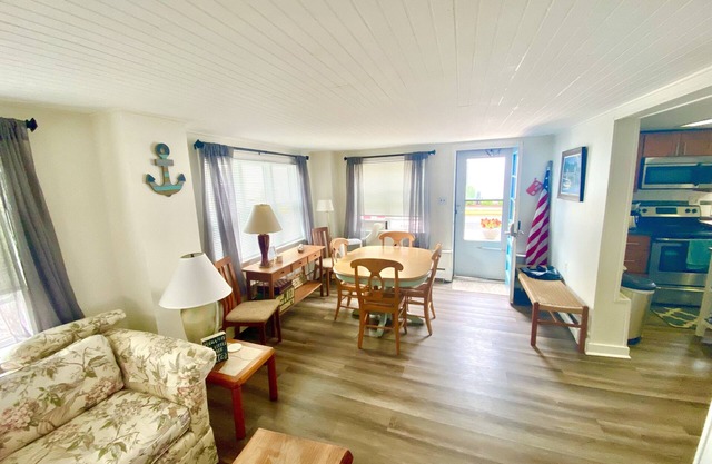 3 Bedroom 2 Bath Ground Floor Condo on Beach Block