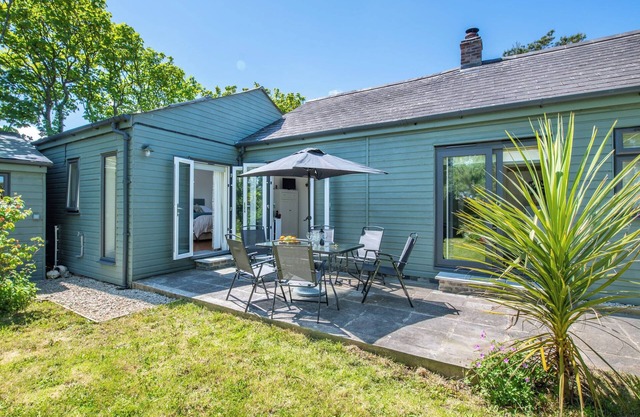 3 bedroom accommodation in Crackington Haven