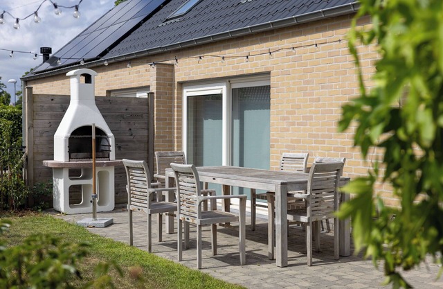 3 bedroom accommodation in Nieuwmunster