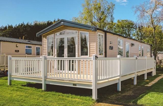 3 bedroom accommodation in Seaton Sands