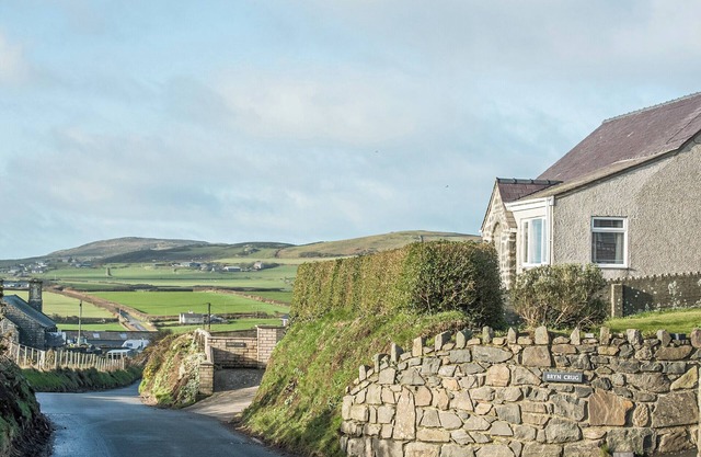 3 bedroom accommodation in Aberdaron