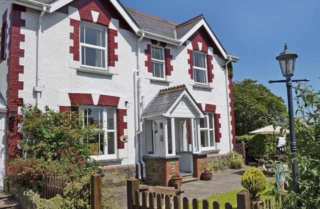 3 bedroom accommodation in Parkham, near Bideford