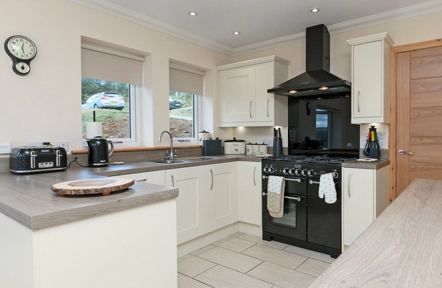 3 bedroom accommodation in Upper Edinbane, near Portree
