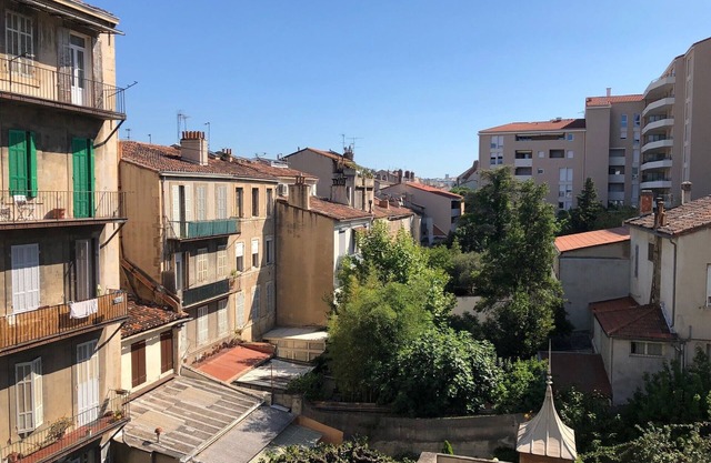 3 Bedroom Apartment in Marseille