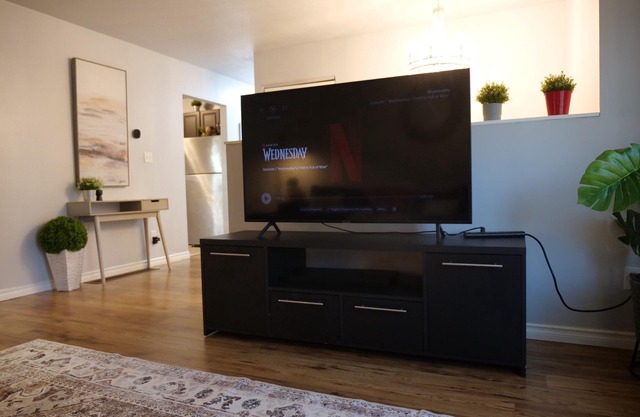 3-bedroom apartment in Kingston