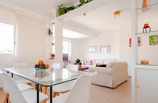 3 bedroom apartment in Valencia Center
