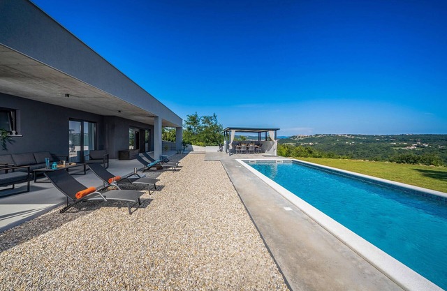 3 bedroom awesome home in Labin