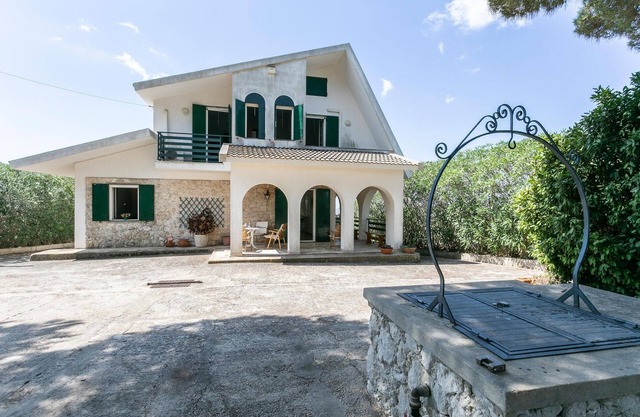 3 bedroom cozy home in Noto