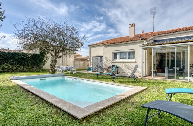 3 bedroom gorgeous home in Rochefort