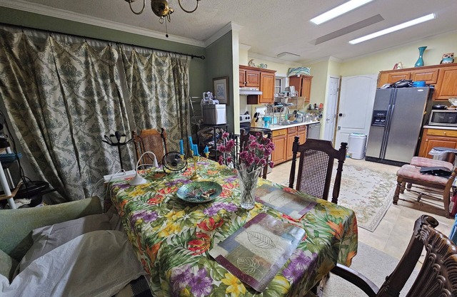 3-bedroom house in delightful S Raleigh WiFi, AC