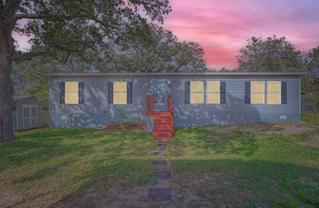3 BR Hill House at Cedar Hills Ranch