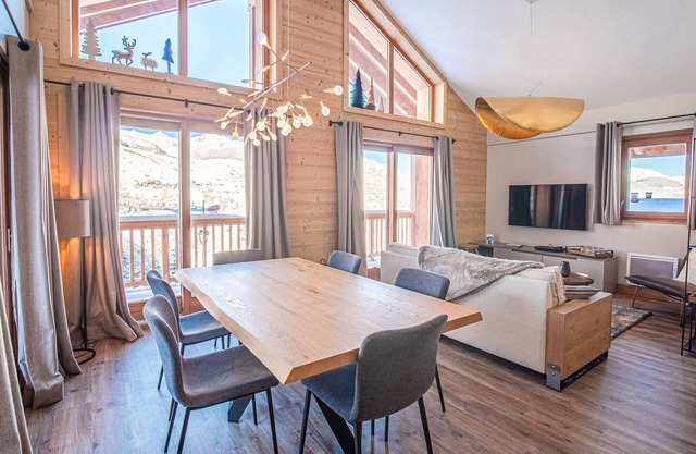 3* Chalet in Valmorel - 6 ppl - Ski-in/Ski-out, parking, wifi, hotel services