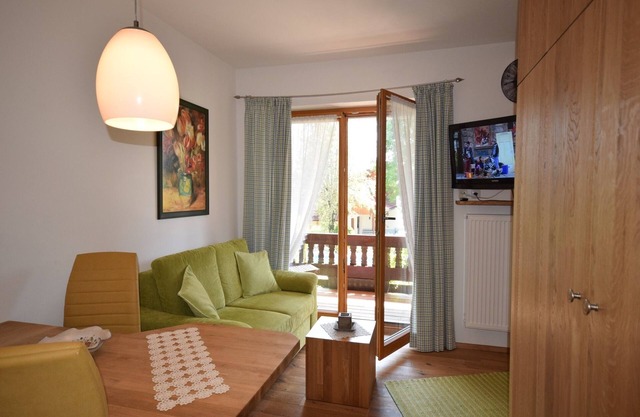 3. Fewo Hochlerch, 28 qm, 1-2 Pers., 1 Schlafzimmer, 1 Wohnküche, Süd-Balkon