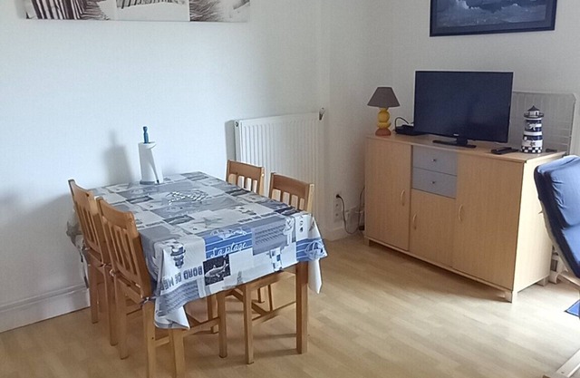 3* furnished studio, near fishing port and marina, parking, wifi, bike room