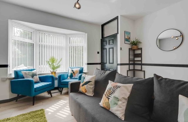 3 Mins to Stadium | W/M | Dishwasher | Sofa Bed