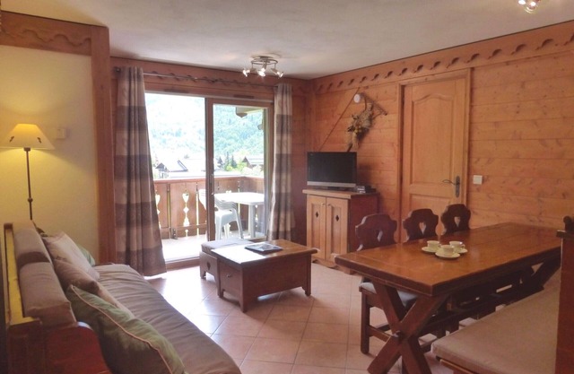 3-room apartment in Méribel with indoor pool and WiFi