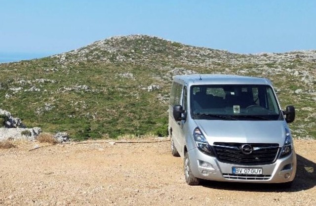 3 self-catering cottages-in southern Peloponnese