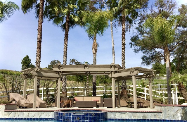 30-DAY STAYS! Hummingbird Inn, Temecula - Wine Country