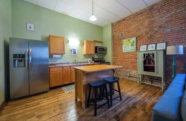 30 West · The Den ·Downtown Hideaway near Fairground