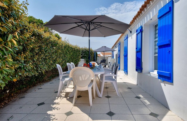300 m from the port - Garden - House for 6
