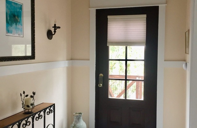 30A BEACH SIDE 'HEMMINGWAY' COTTAGE 4 THE CREATIVE ARTIST AT HEART.