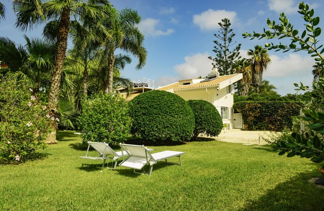 ★30m to SEA★ Rooftop Terrace ★ XL Garden ★Parking
