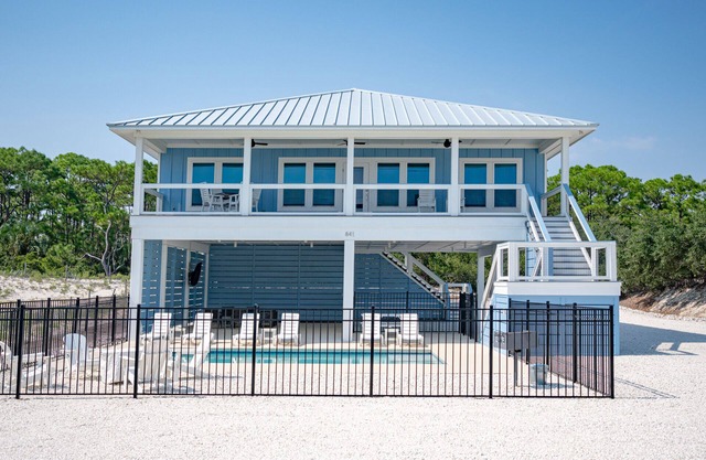 35% OFF 2025! GOLF CART @ Mazzy Manor, 4BR/4BA, Private Pool & Gulf Views!