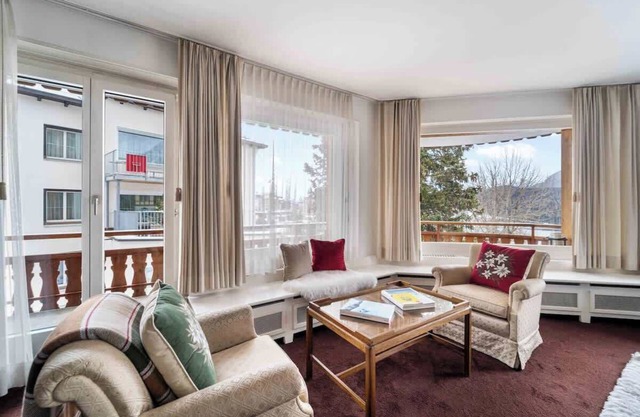 3bedr apt, private parking and slopes access