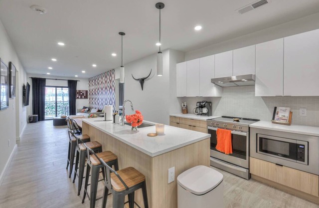 3BR Lux Gem | Pool + 0.8mi to Broadway + Gulch