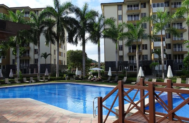 3Room Penthouse Beach Condo