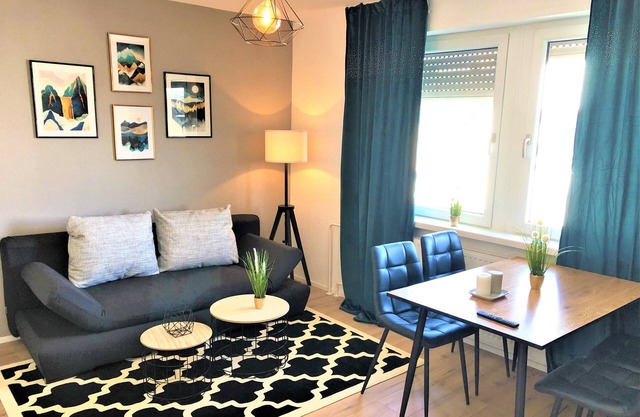 3Room-Zentrum-Modern-Luxury: The Alps vin SA-Grandeur