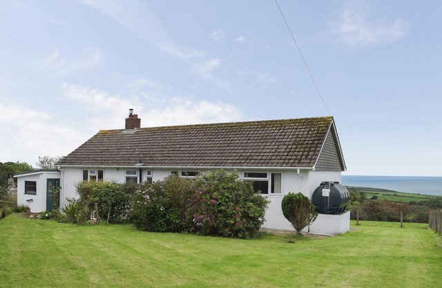 4 bedroom accommodation in Near Llangrannog