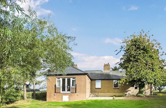 4 bedroom accommodation in Drem, North Berwick