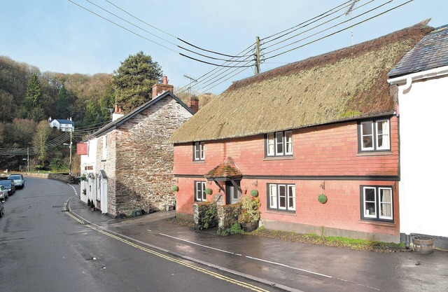 4 bedroom accommodation in Dulverton
