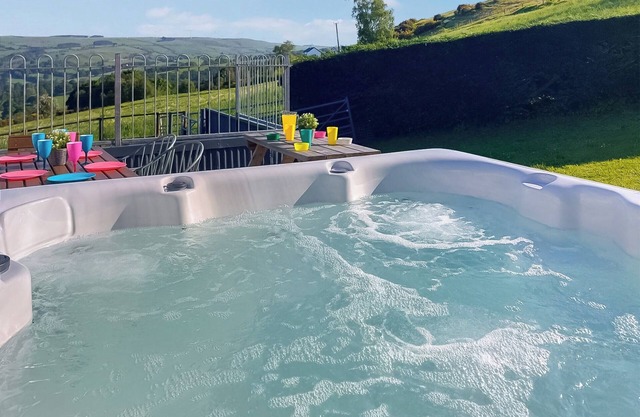 4 bedroom accommodation in Nantglyn, near Denbigh