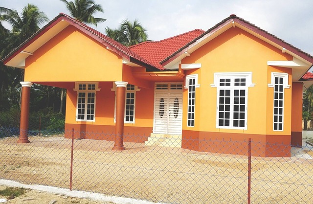 4 bedroom bungalow near UMK Bachok