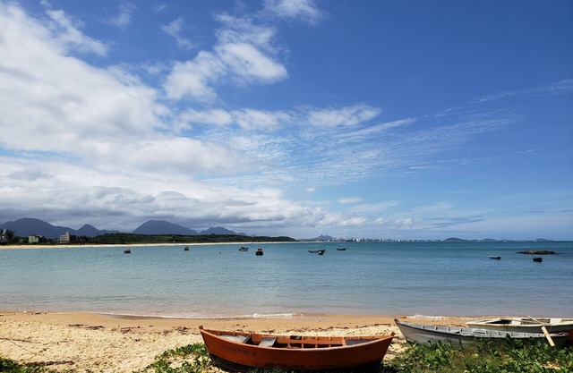4-bedroom house facing the sea in Enseada Azul
