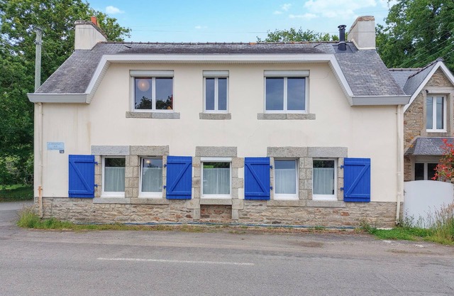 4 bedroom lovely home in Riec-sur-Belon